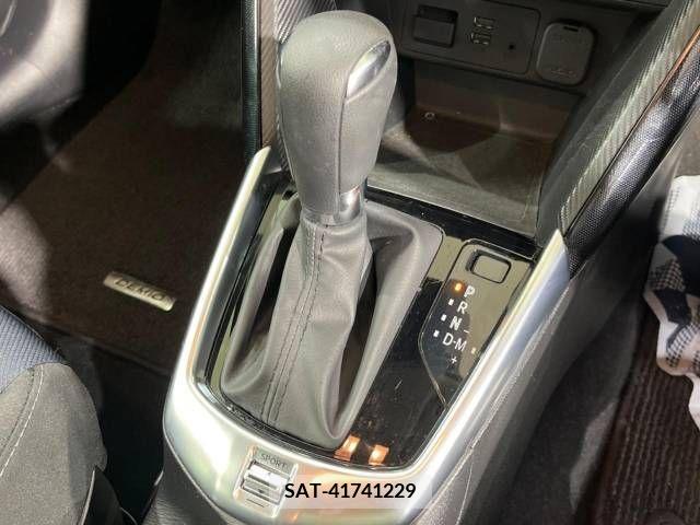 Mazda DEMIO 2015-11 296594-16