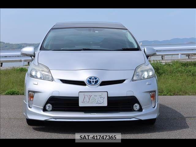 Toyota PRIUS 2013-10 250538-1