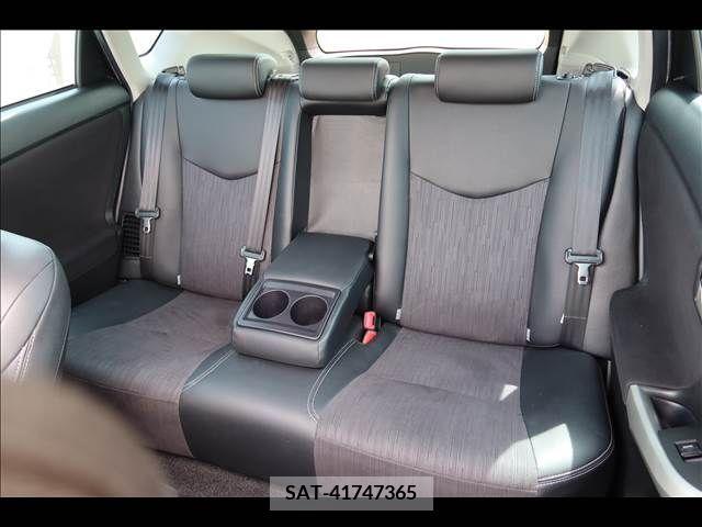 Toyota PRIUS 2013-10 250538-19
