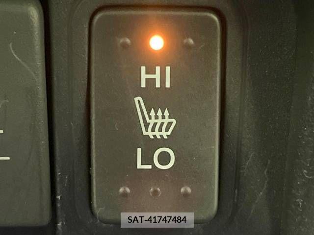 Honda N BOX CUSTOM 2015-04 279321-6