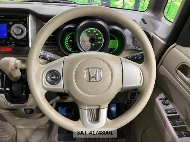 Honda N BOX 2013-08 278796-11