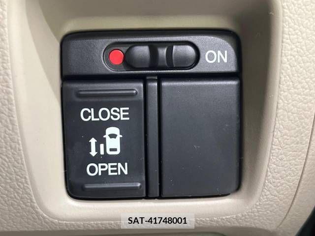 Honda N BOX 2013-08 278796-3