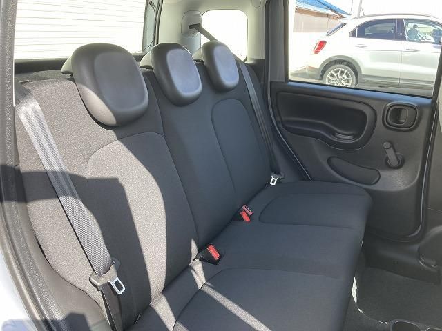 Fiat PANDA 2023-02 12696-6