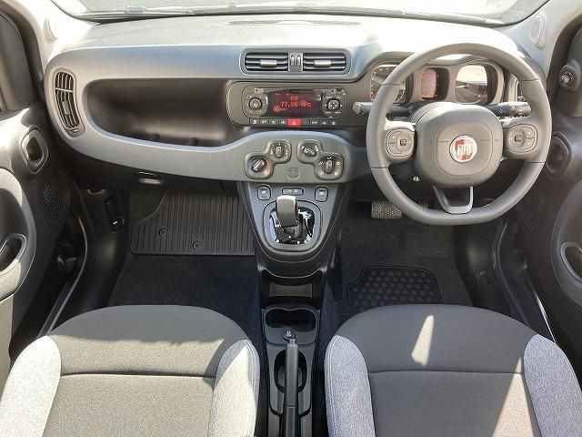 Fiat PANDA 2023-02 12696-1