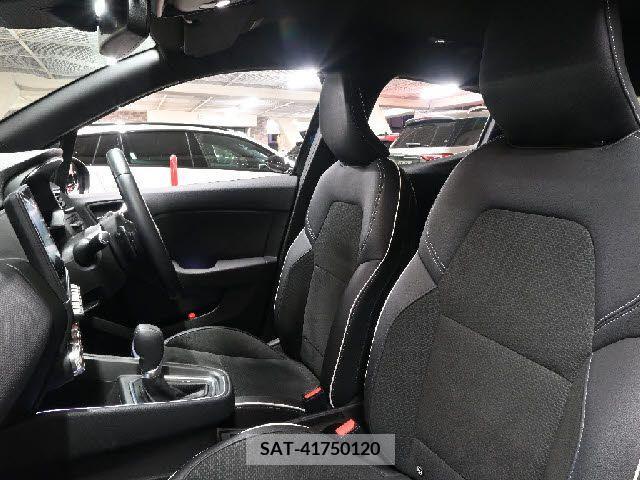 Renault LUTECIA 2021-11 367121-15