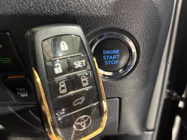 Toyota ALPHARD 2020-11 195637-7