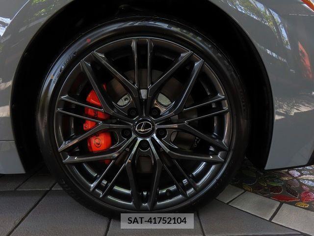Lexus IS 2024-03 388153-27
