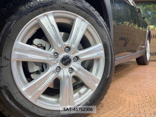 Lexus UX 2020-11 210061-13