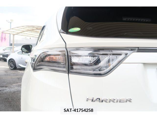 Toyota HARRIER 2014-12 331457-28