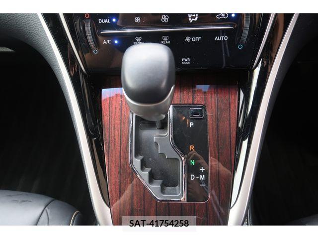 Toyota HARRIER 2014-12 331457-18
