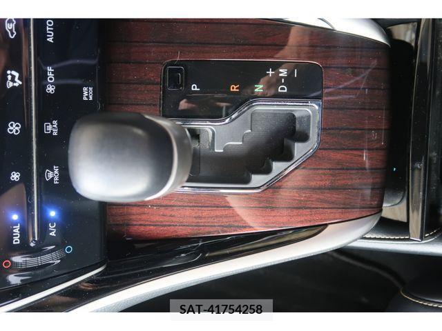 Toyota HARRIER 2014-12 331457-11