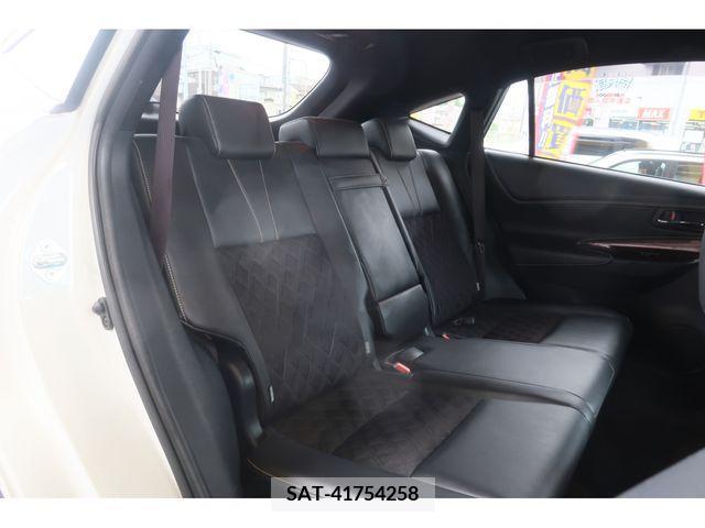 Toyota HARRIER 2014-12 331457-23