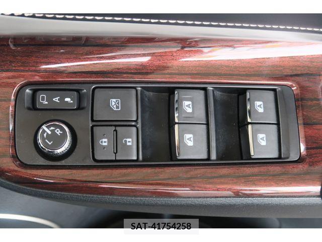 Toyota HARRIER 2014-12 331457-17