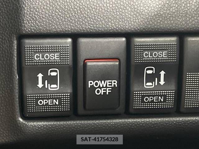 Mazda PREMACY 2009-09 247406-3