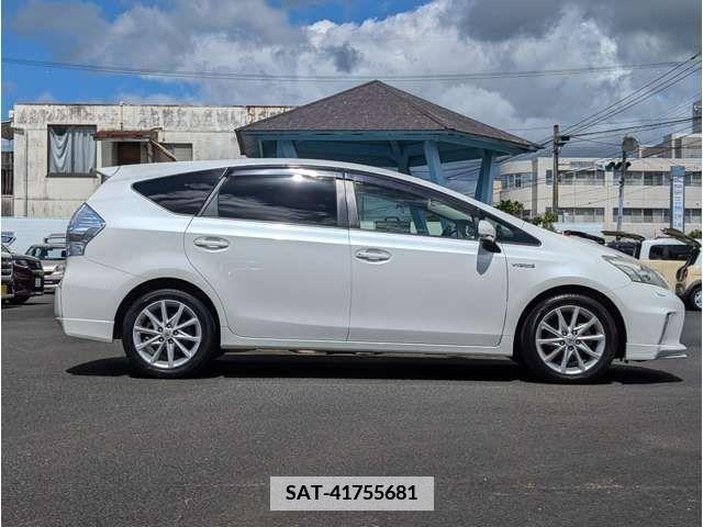 Toyota PRIUS ALPHA 2012-07 366737-6