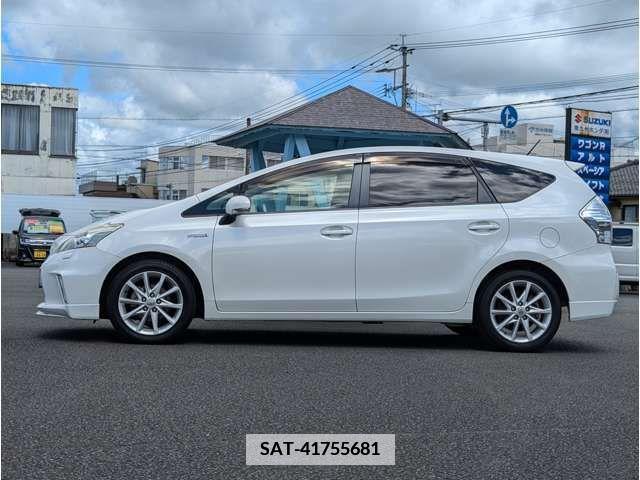 Toyota PRIUS ALPHA 2012-07 366737-5
