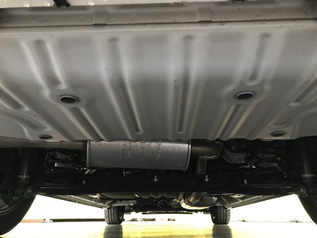 Nissan SERENA 2018-09 23699-27