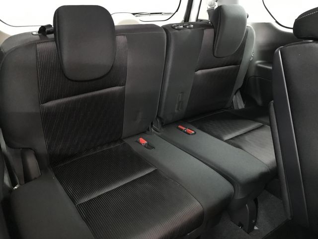 Nissan SERENA 2018-09 23699-12