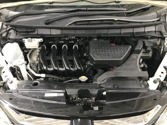 Nissan SERENA 2018-09 23699-28