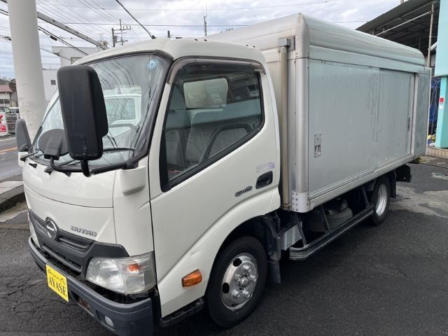 Hino DUTRO 2013-05 11743-0