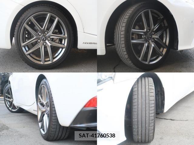 Lexus IS 2016-02 388394-4