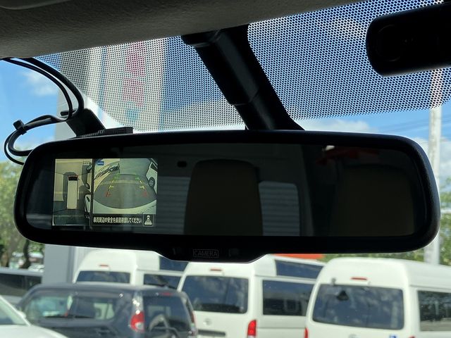 Nissan NV350 Caravan 2019-01 8382-22