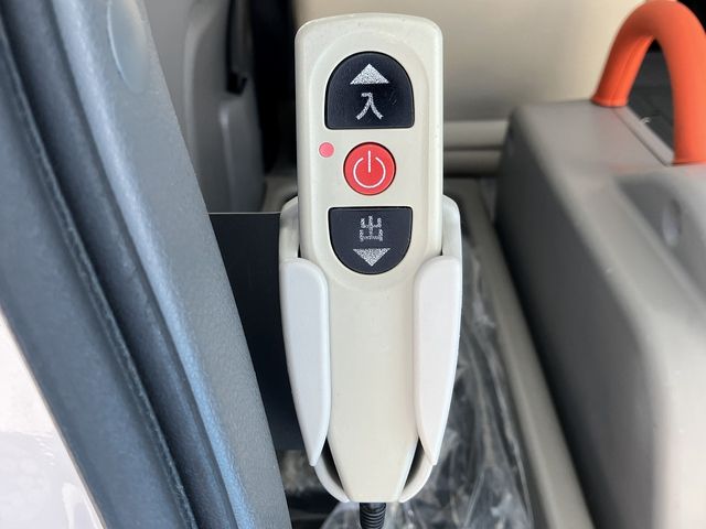 Nissan NV350 Caravan 2019-01 8382-11