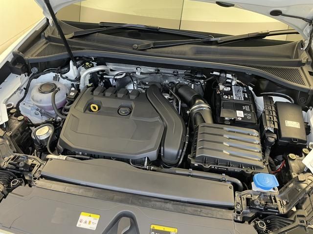 Audi Q3 2021-06 18644-17