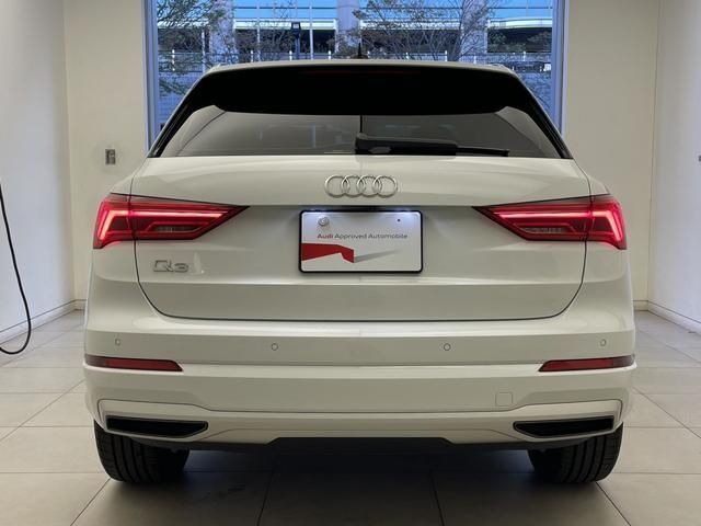 Audi Q3 2021-06 18644-3