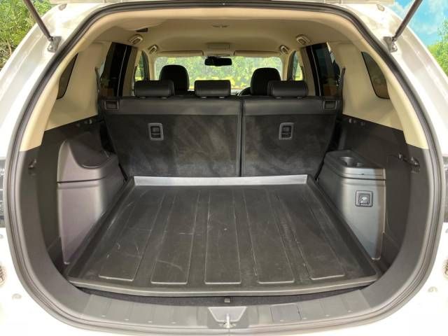Mitsubishi OUTLANDER PHEV 2016-10 184993-10