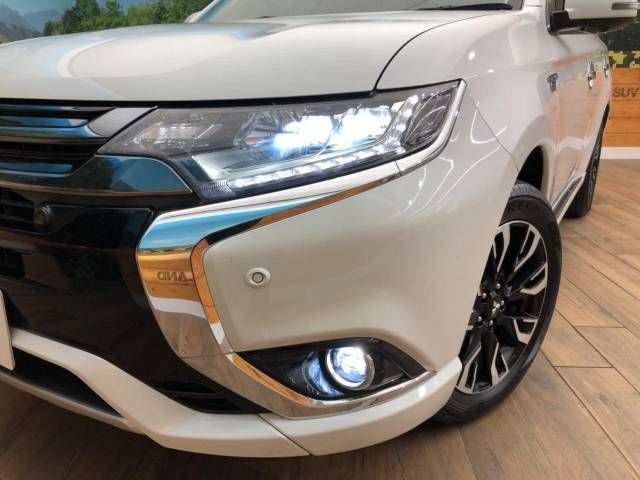 Mitsubishi OUTLANDER PHEV 2016-10 184993-12