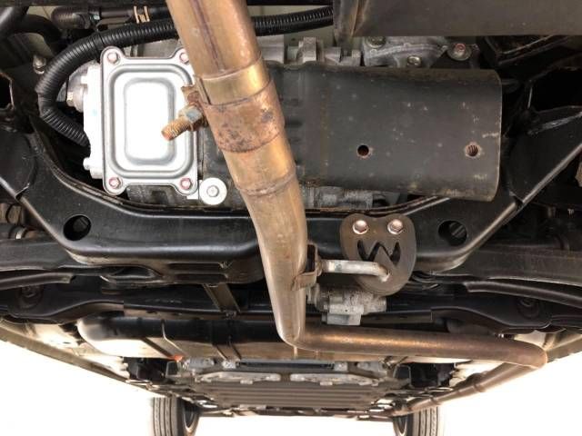 Mitsubishi OUTLANDER PHEV 2016-10 184993-19