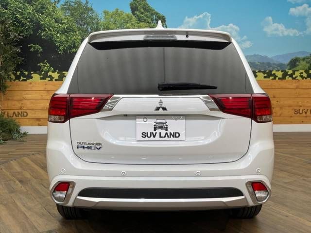 Mitsubishi OUTLANDER PHEV 2016-10 184993-15