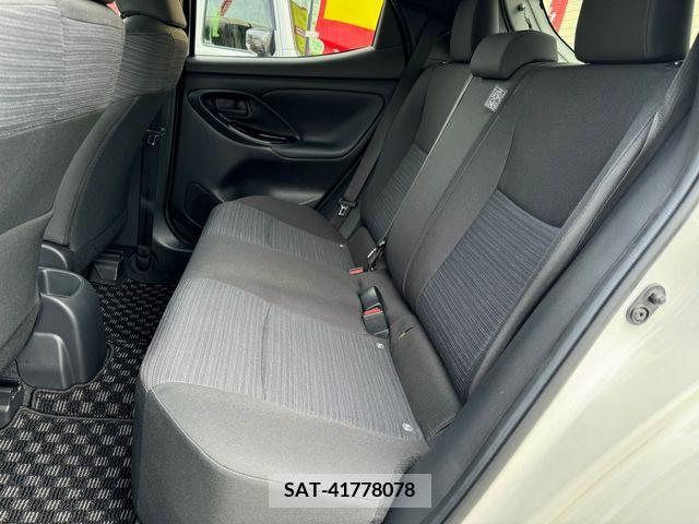 Toyota YARIS 2022-07 337548-21