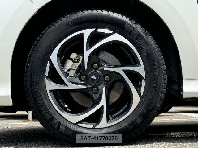 Toyota YARIS 2022-07 337548-29