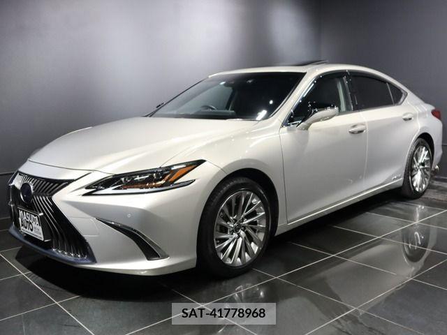 Lexus ES 2019-06 300393-0