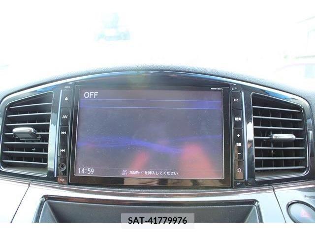 Nissan ELGRAND 2018-09 297124-1