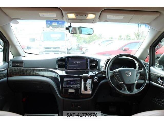 Nissan ELGRAND 2018-09 297124-16