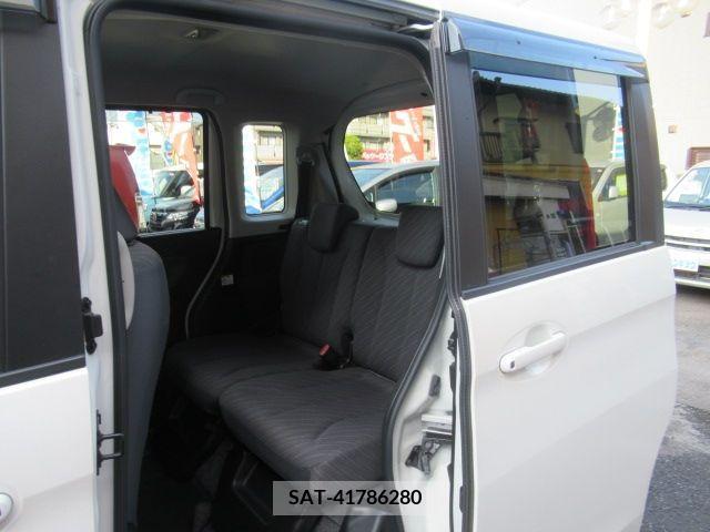 Suzuki SPACIA 2017-07 368514-15