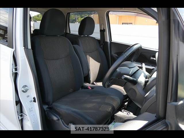Nissan DAYZ 2014-01 323265-8