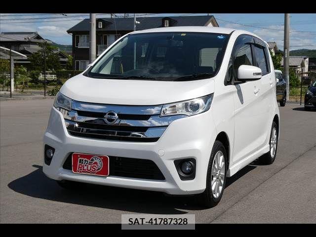 Nissan DAYZ 2014-01 323265-14