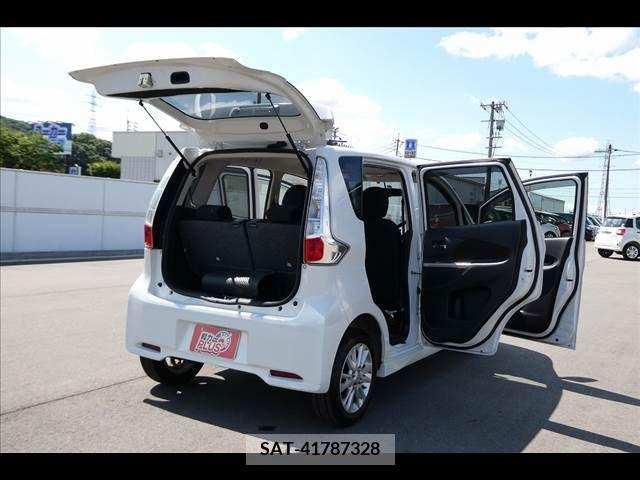 Nissan DAYZ 2014-01 323265-19