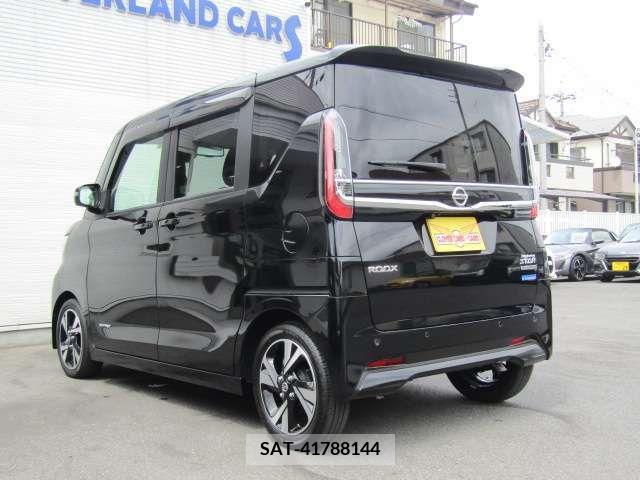 Nissan ROOX 2023-03 276138-5