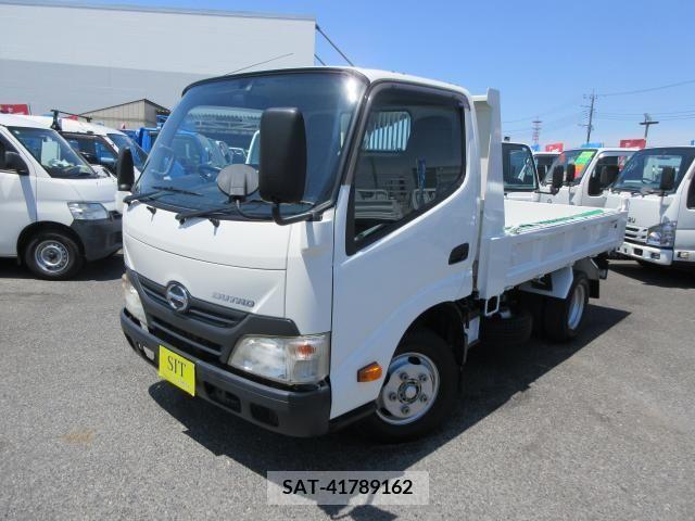 Hino DUTRO 2014-02 296716-0