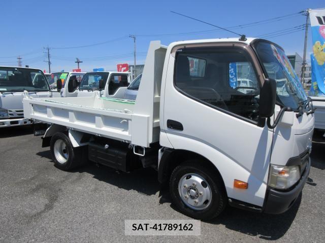 Hino DUTRO 2014-02 296716-5