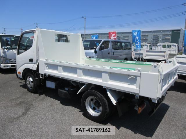 Hino DUTRO 2014-02 296716-8