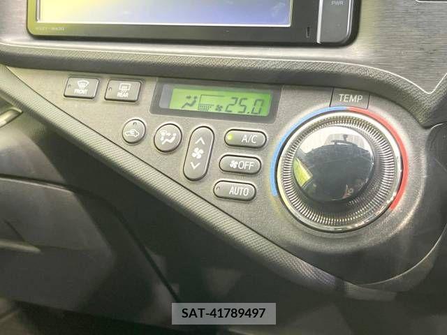 Toyota AQUA 2014-03 257034-7