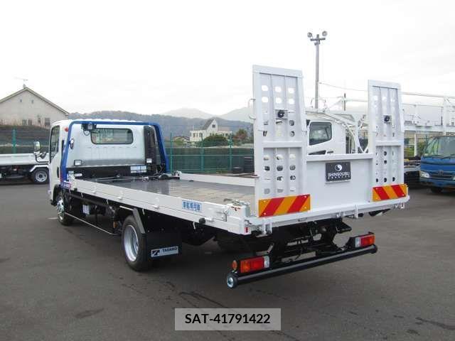 Mazda TITAN 2024-06 379818-6