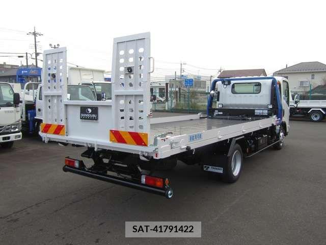 Mazda TITAN 2024-06 379818-4