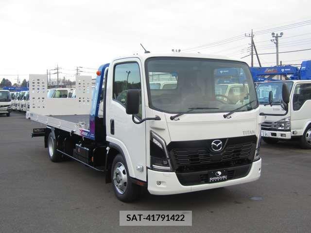 Mazda TITAN 2024-06 379818-2